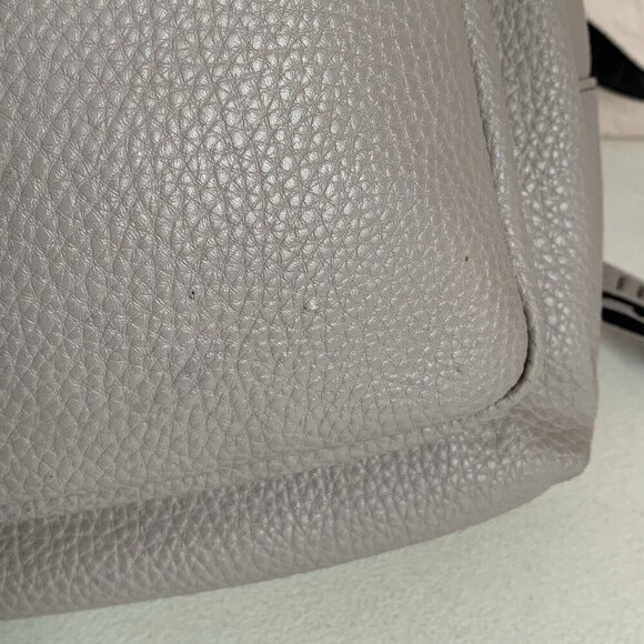 Tutilo‎ Medium Backpack Gray Taupe Multiple Pockets Pebbled Finish Zip Strap